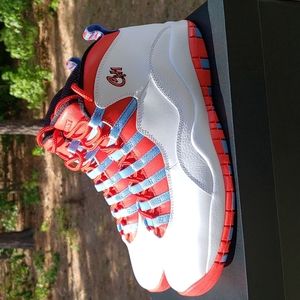 Used pair of jordan retro 10 Chi